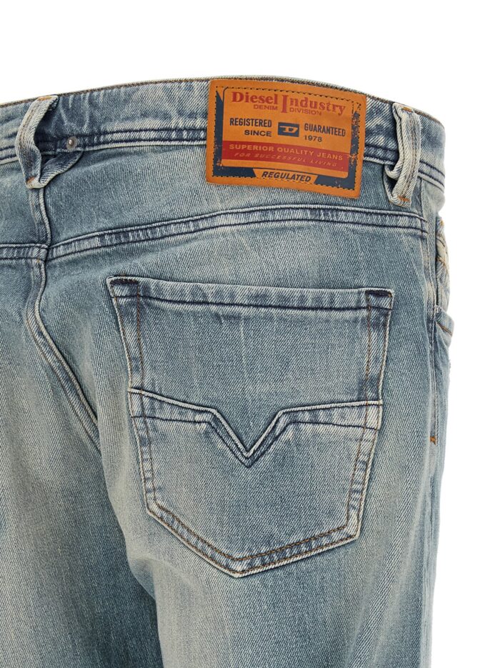 Diesel '1985 Larkee' Jeans
