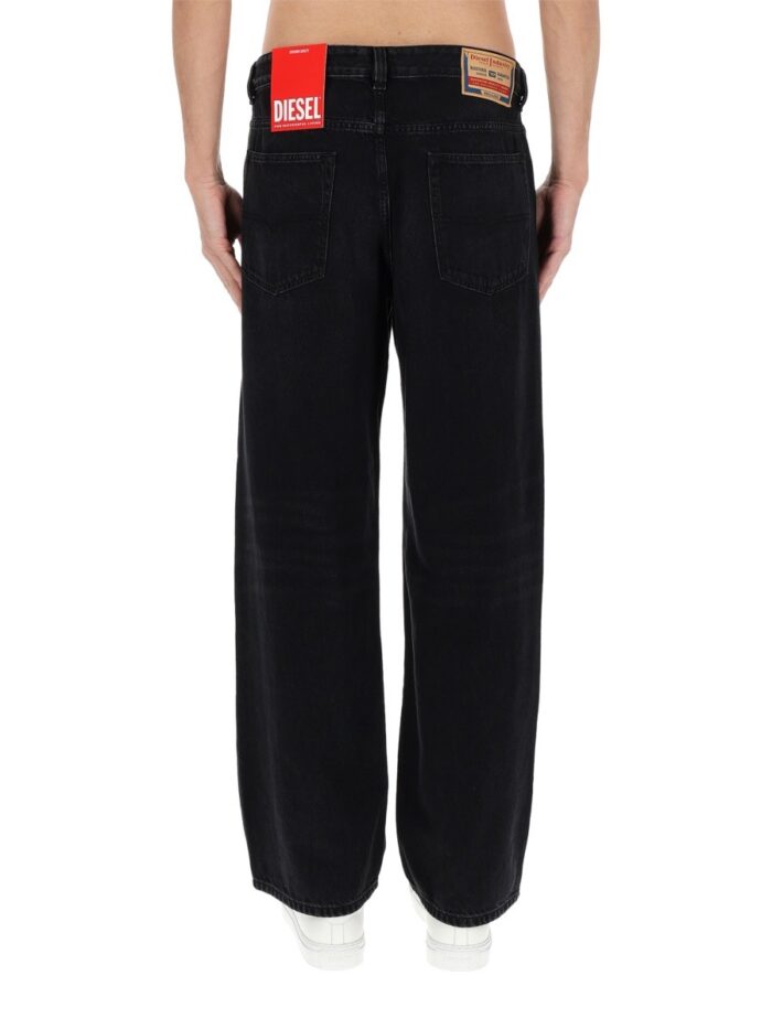 Diesel "2001 D-macro" Jeans