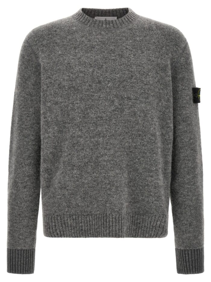 stone island '5100050' crew neck sweater with logo badge Stone Island '5100050' Crew Neck Sweater With Logo Badge
