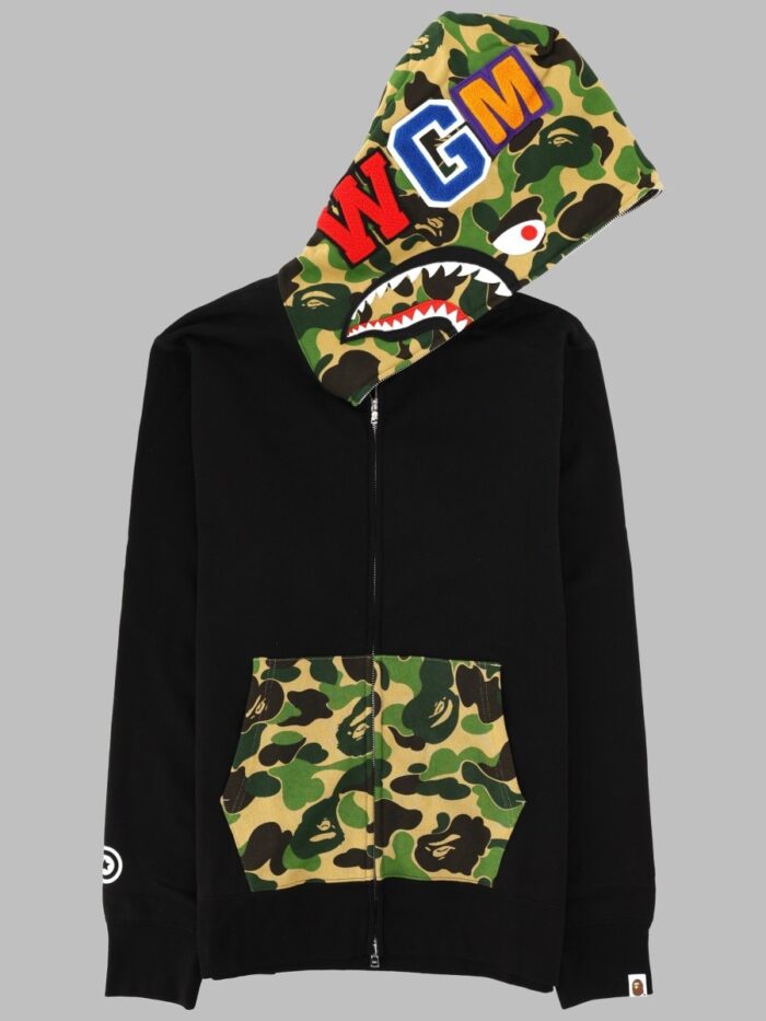 a bathing ape felpa "shark" con cappuccio A BATHING APE FELPA "SHARK" CON CAPPUCCIO