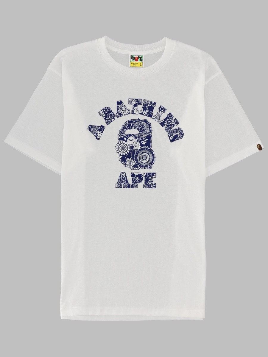 A BATHING APE T-SHIRT "JAPANESE ART"