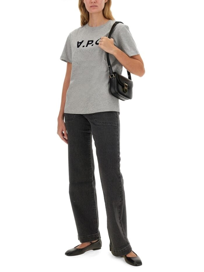 A.P.C. T-SHIRT CON LOGO