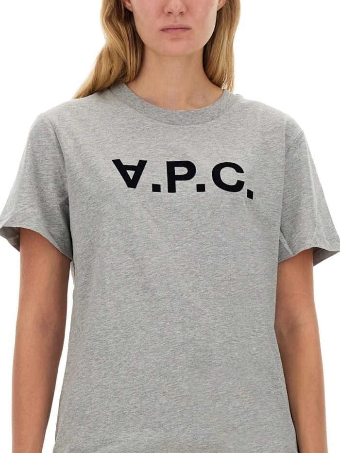 A.P.C. T-SHIRT CON LOGO