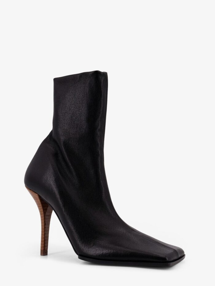 ALAIA Leather Boots