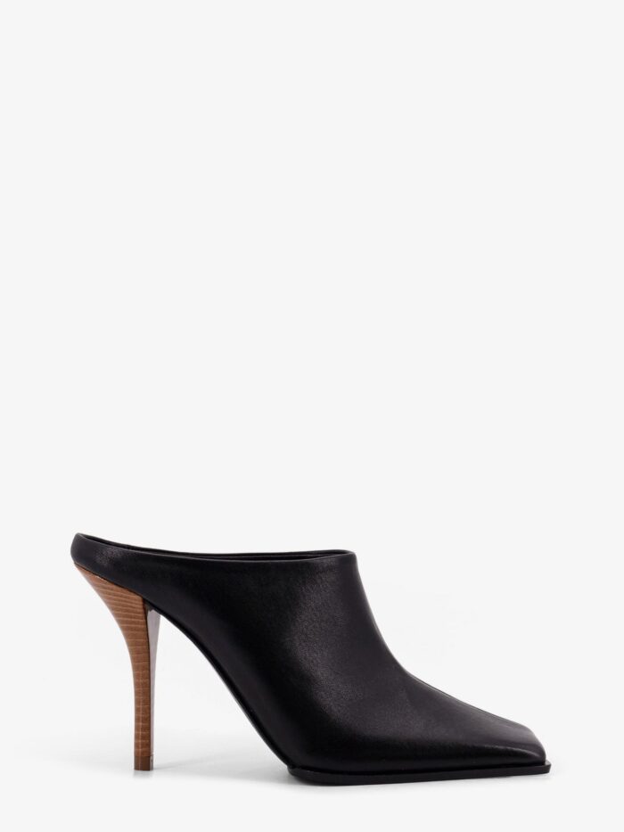 ALAIA Leather Sandals