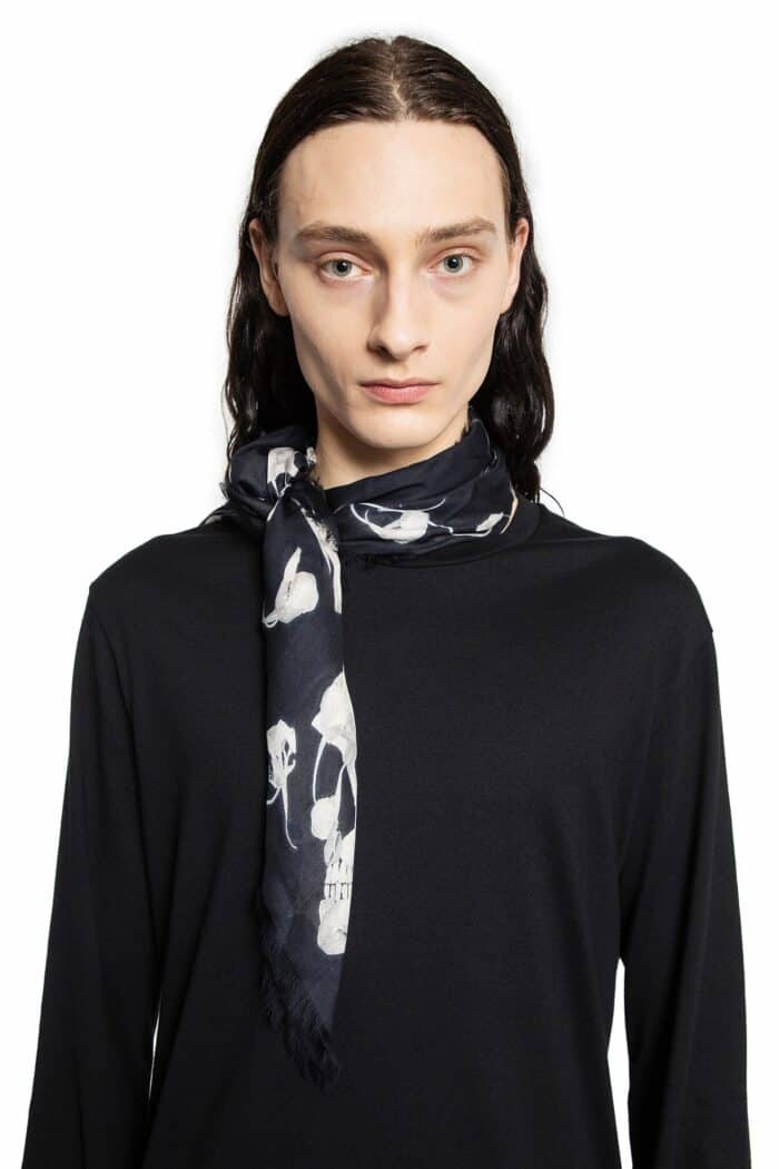 ALEXANDER MCQUEEN Ironed Flower Foulard