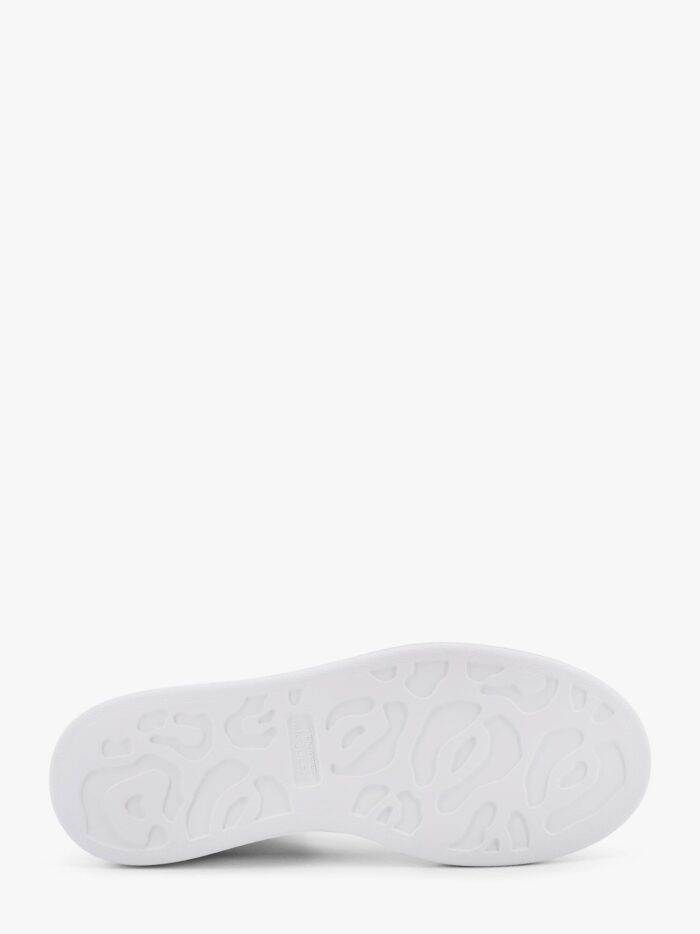 Alexander Mcqueen Larry Leather Sneakers With Iconic Logo Detail