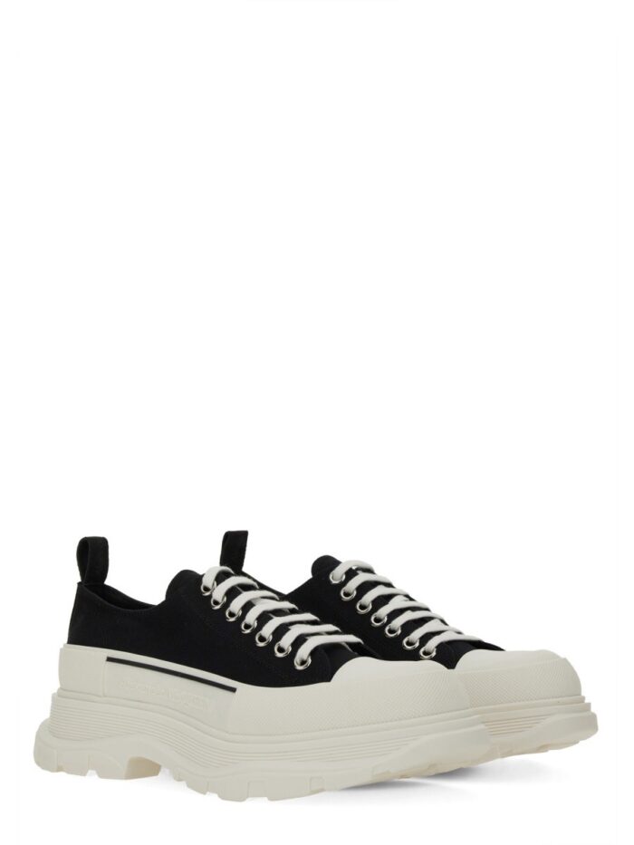 Alexander Mcqueen "TREAD SLICK" SNEAKER