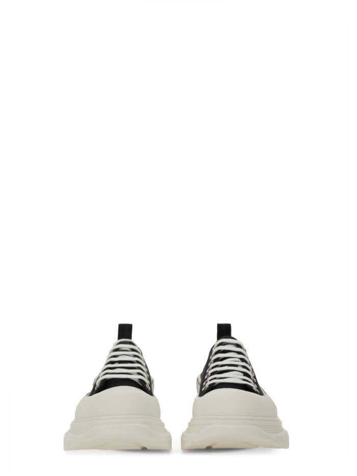 Alexander Mcqueen "TREAD SLICK" SNEAKER