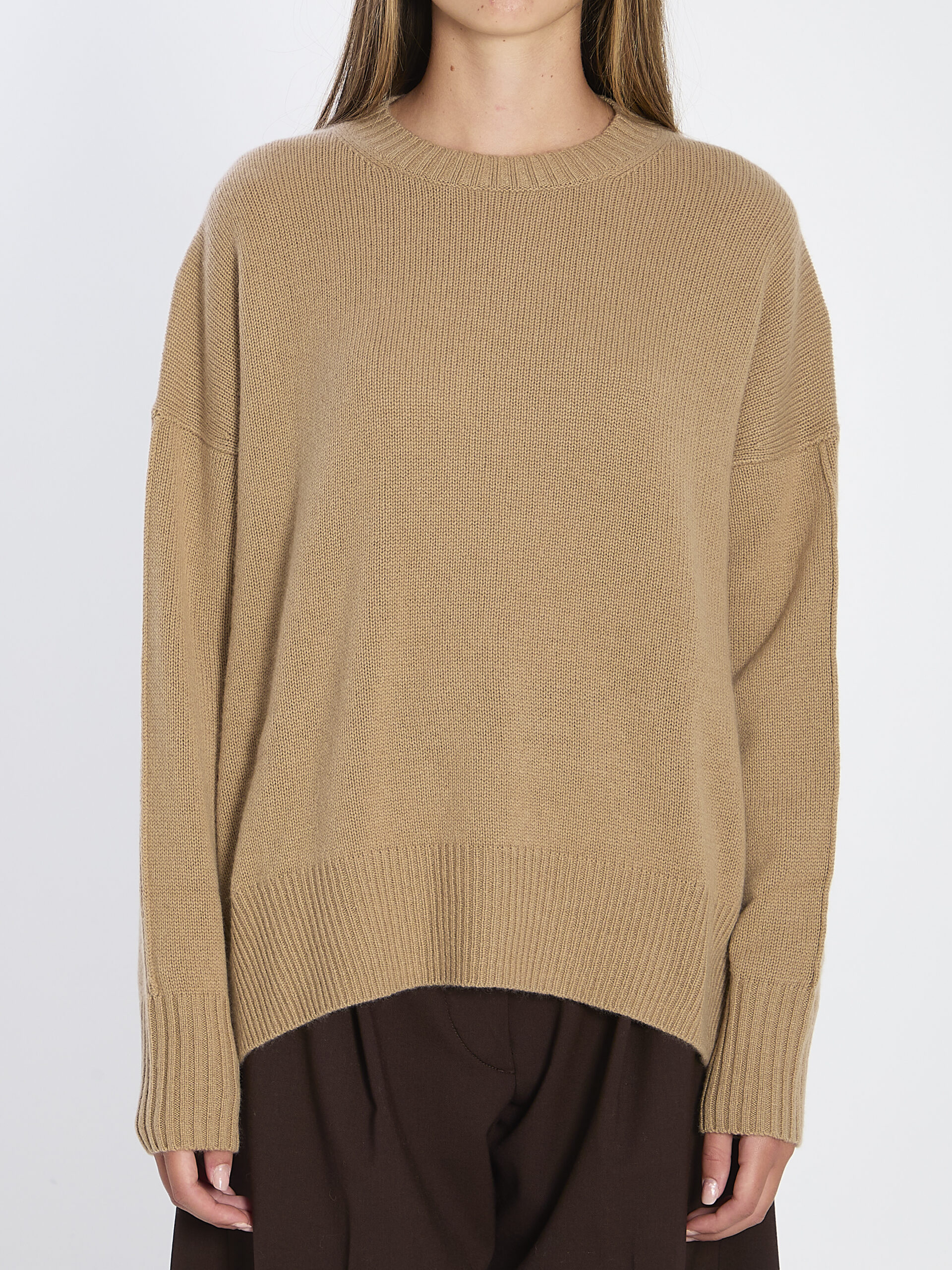 Allude Cashmere sweater