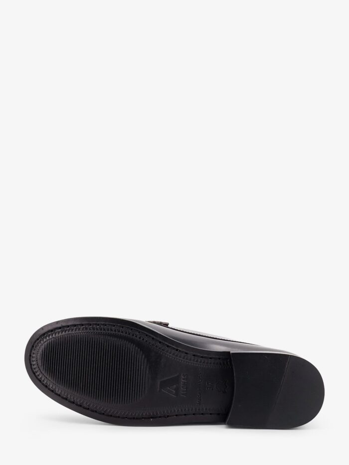 ALOHAS Leather Rivet Loafers