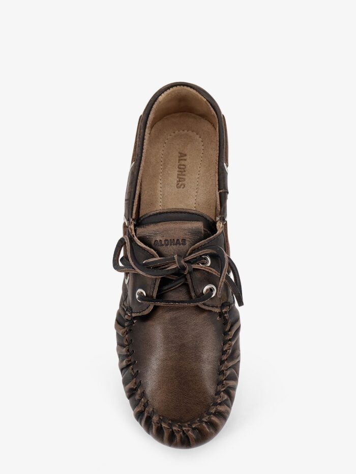 ALOHAS Used-effect Leather Loafers