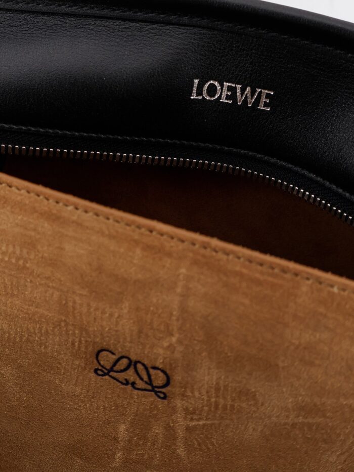 Loewe Amazona 180 Leather Handbag
