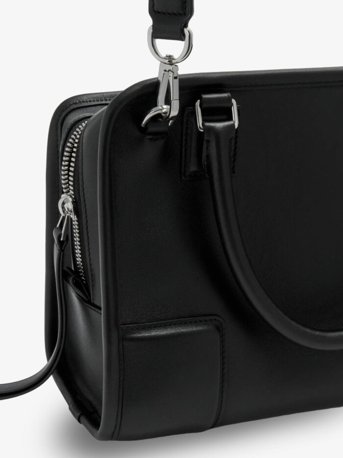 LOEWE Amazona 180 Leather Handbag