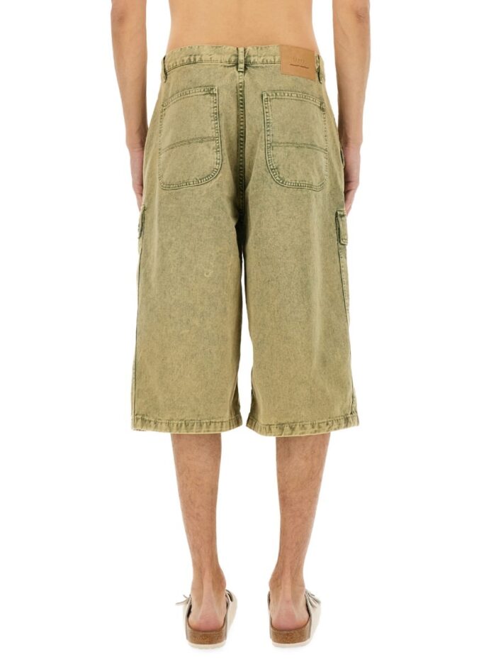 AMI PARIS WIDE FIT CARGO SHORTS