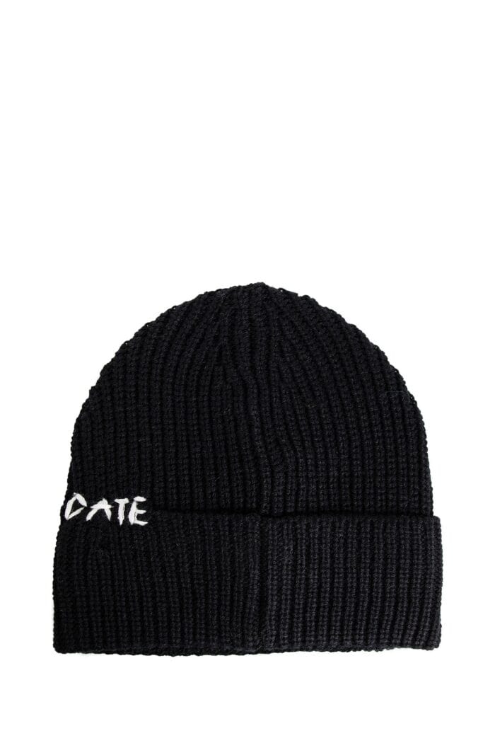 AN OTHER DATE Knit Beanie