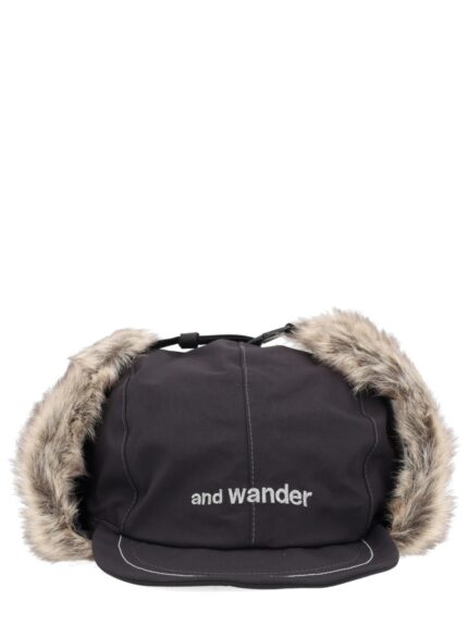AND WANDER HAT WITH FUR