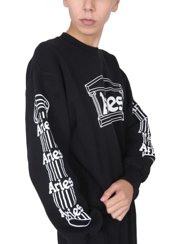 ARIES CREWNECK SWEATSHIRT