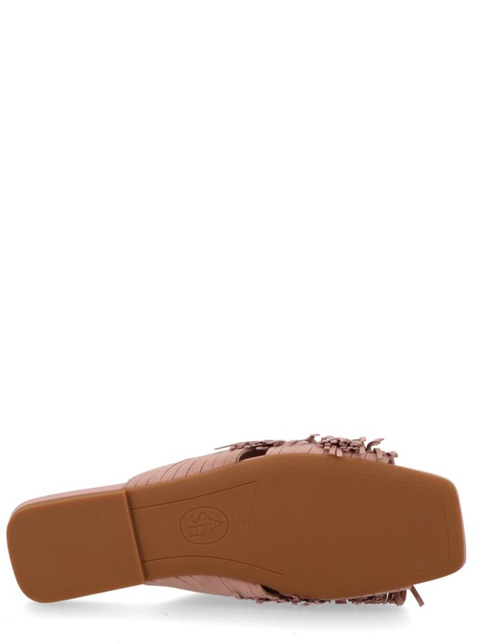 Ash MULE "BRIGITTE"