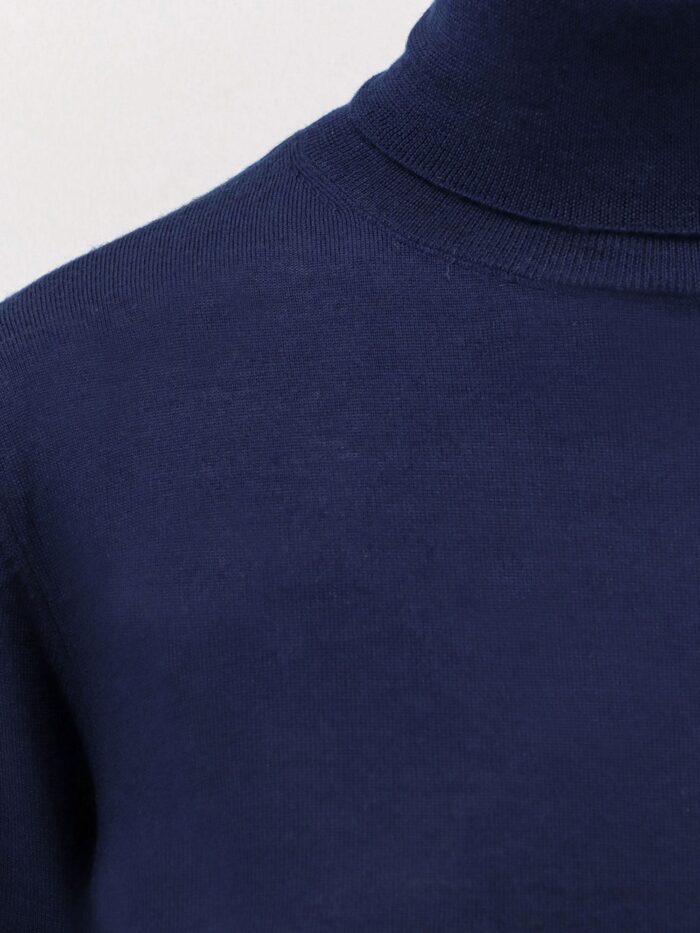 ASPESI Virgin Wool Turtleneck Sweater