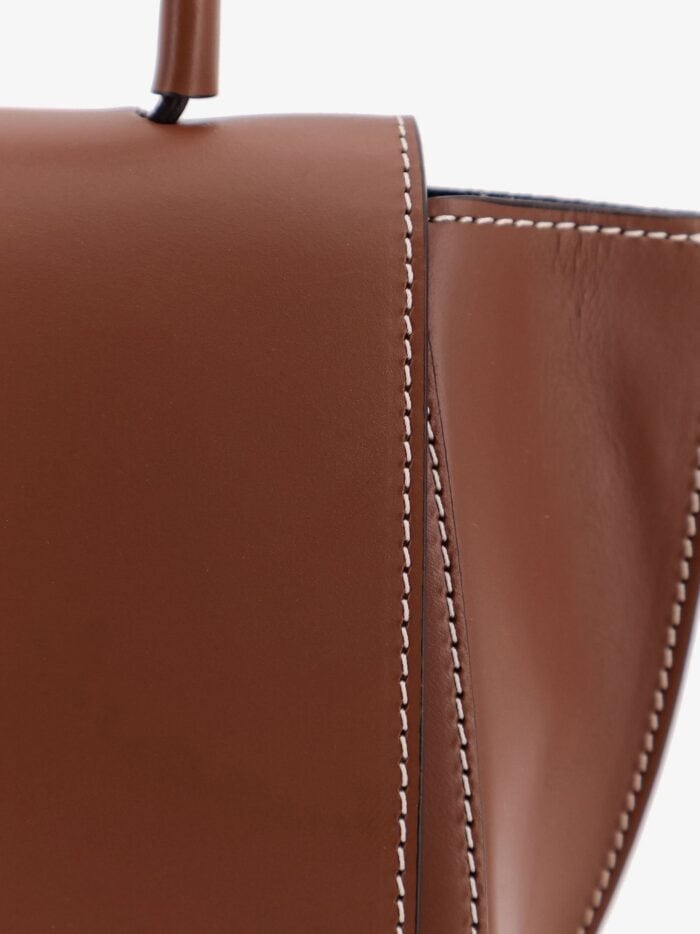 ATP ATELIER Arezzo Leather Shoulder Bag