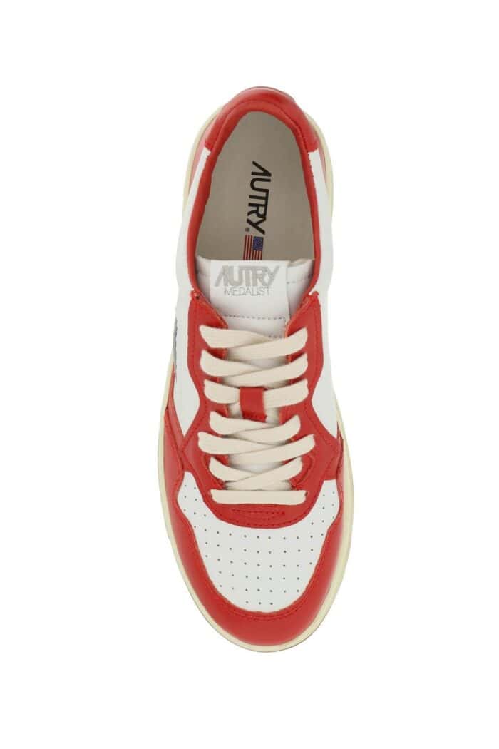 Autry Leather Medalist Low Sneakers