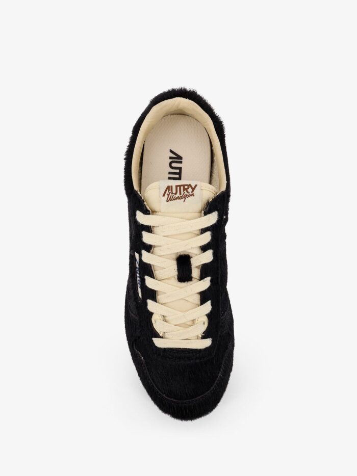 Autry Low-top Windspin Pony Skin Sneakers