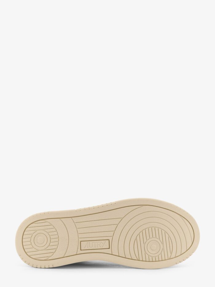 Autry Medalist Leather Sneakers