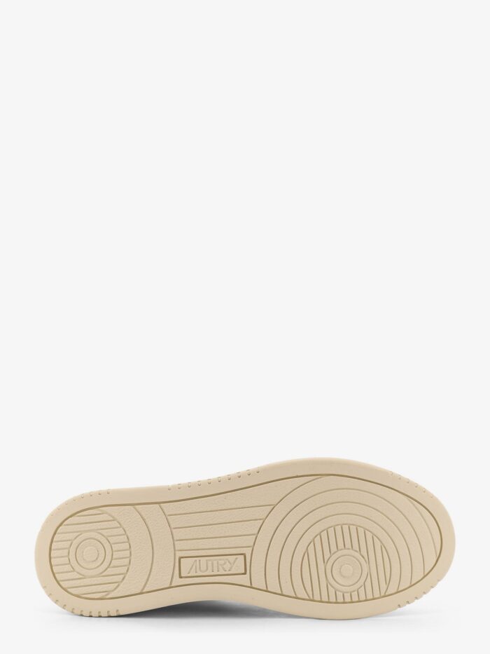 Autry Medalist Leather Sneakers