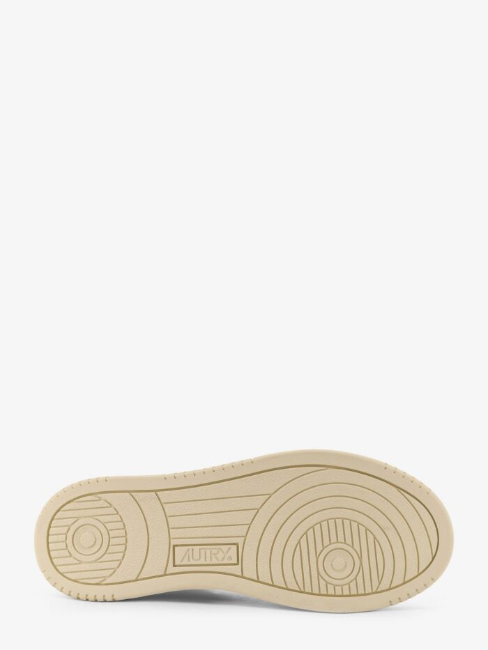 Autry Medalist Leather Sneakers