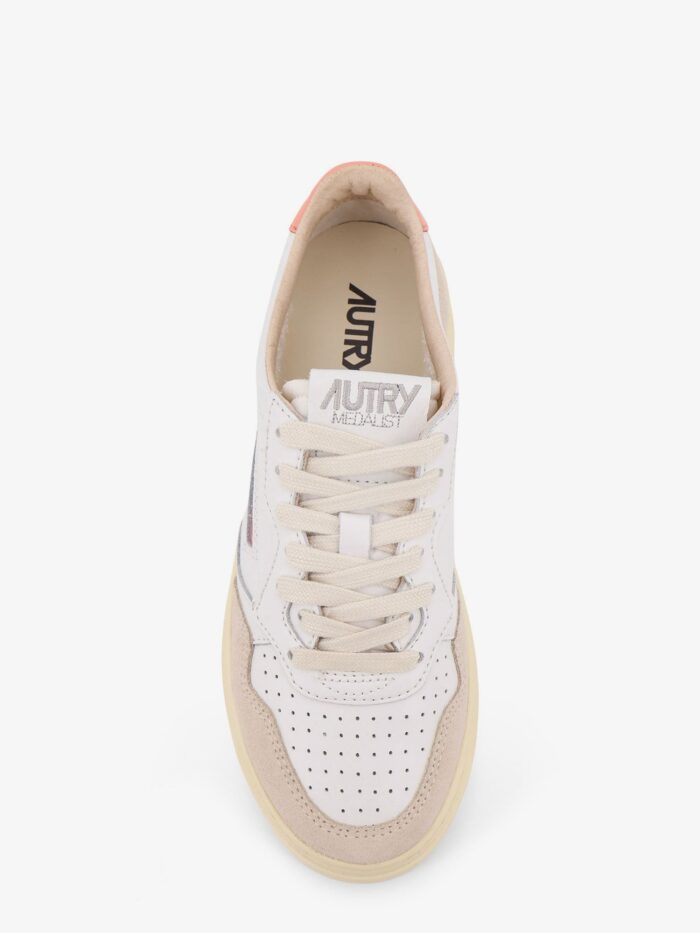 Autry Medalist Leather Sneakers