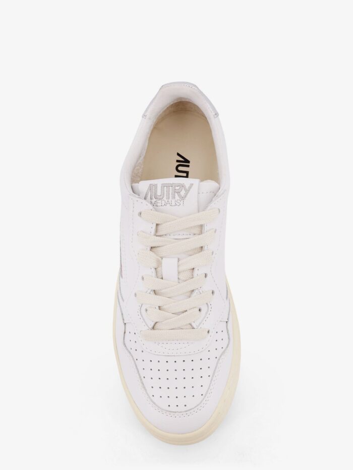 Autry Medalist Leather Sneakers
