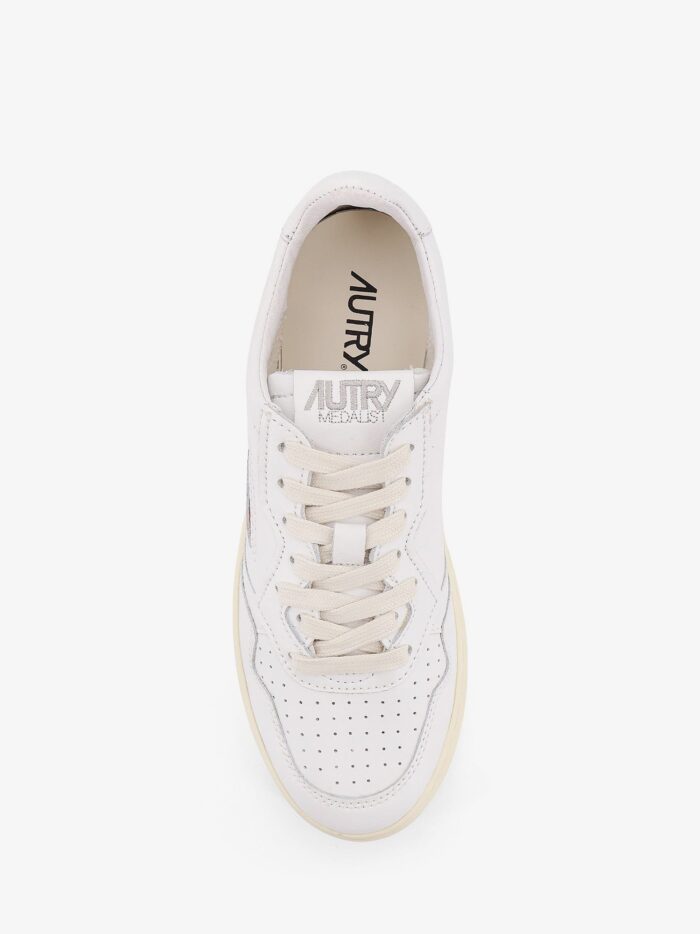 Autry Medalist Leather Sneakers