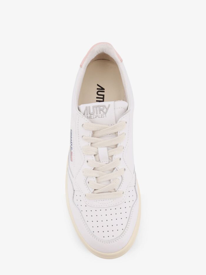 Autry Medalist Leather Sneakers