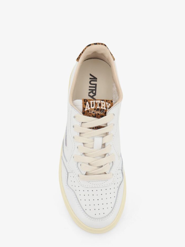 Autry Medalist Leather Sneakers