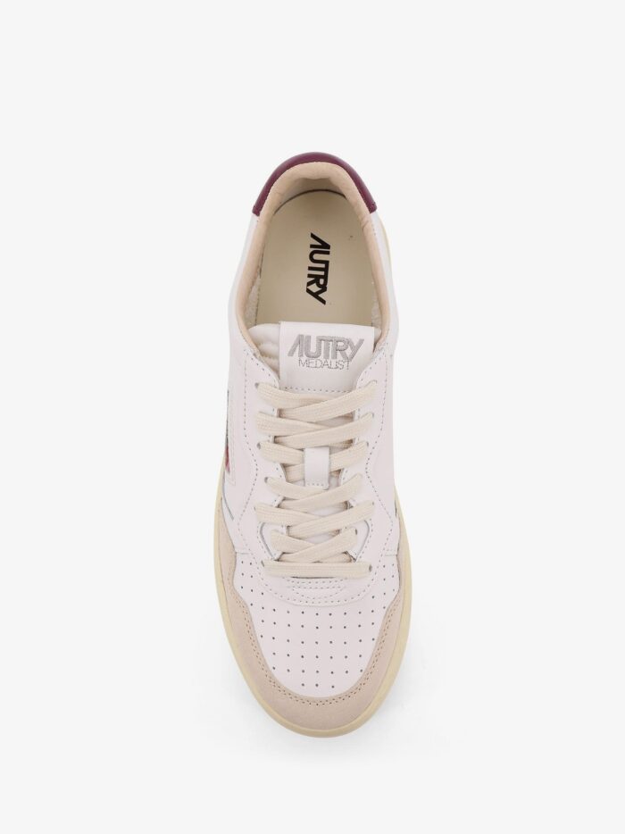 Autry Medalist Low Leather Low-top Sneakers