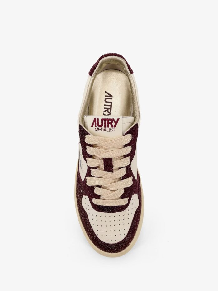 Autry Medalist Low Leather Low-top Sneakers