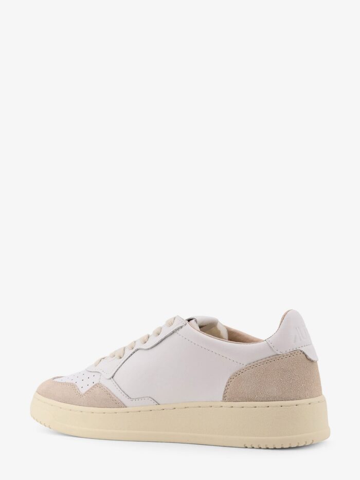 Autry Medalist Low Leather Sneakers