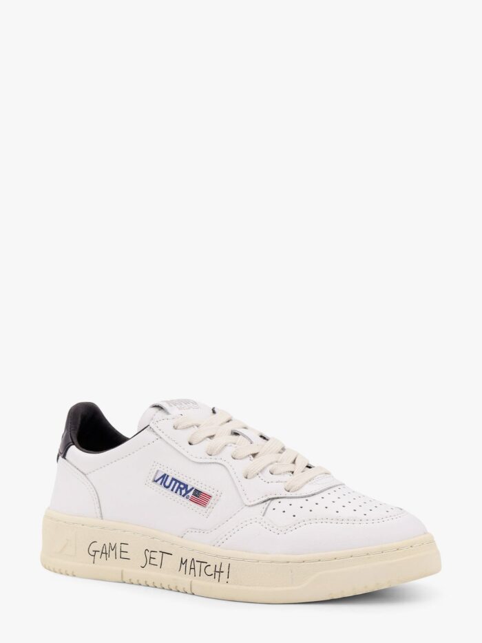 Autry Medalist Low Leather Sneakers