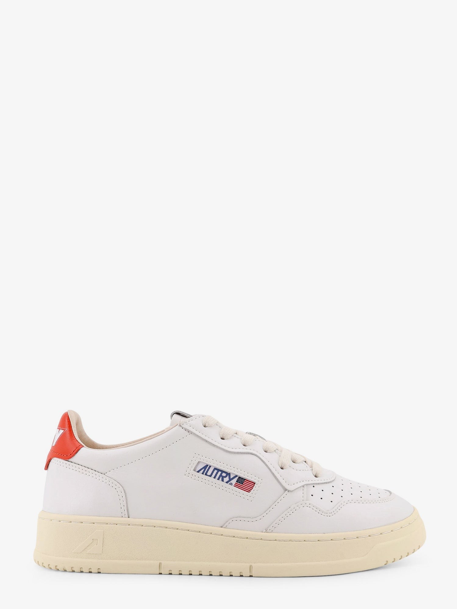 Autry Medalist Low Leather Sneakers