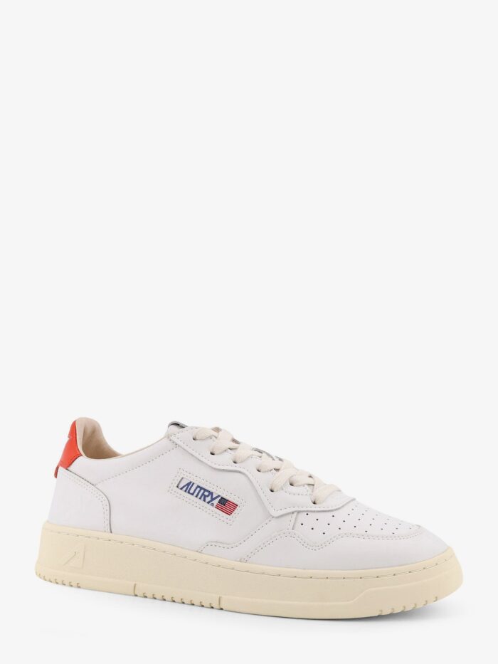 Autry Medalist Low Leather Sneakers