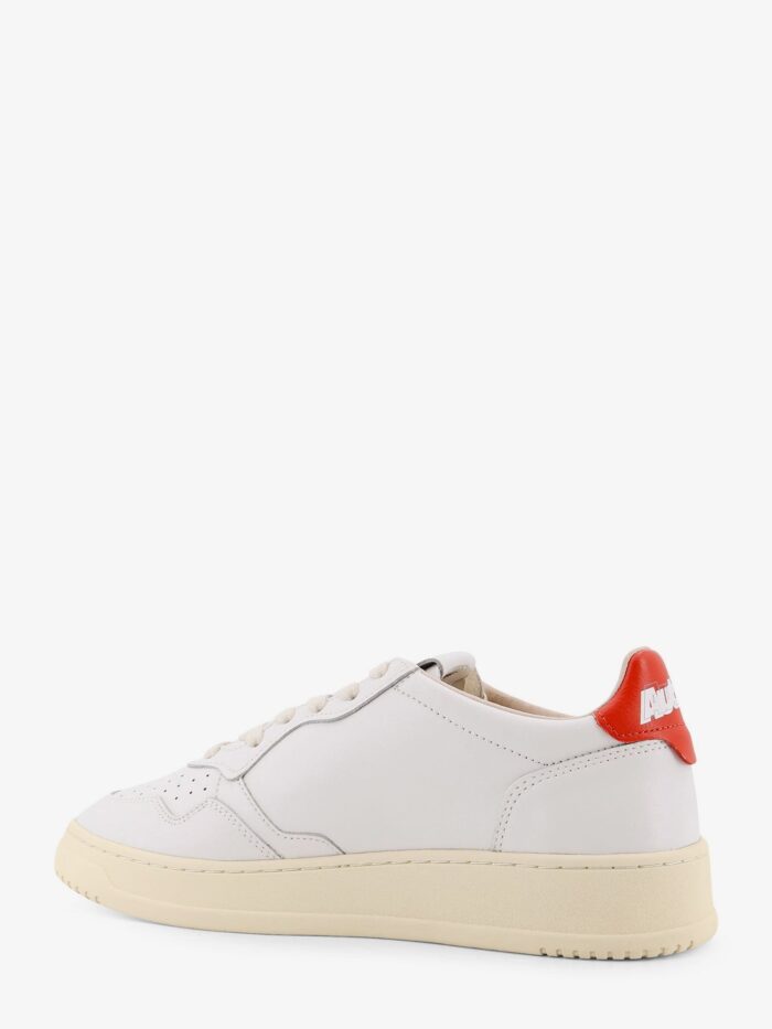 Autry Medalist Low Leather Sneakers