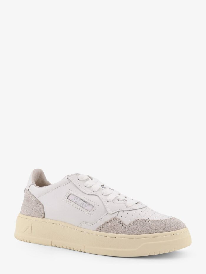 Autry Medalist Low Leather Sneakers
