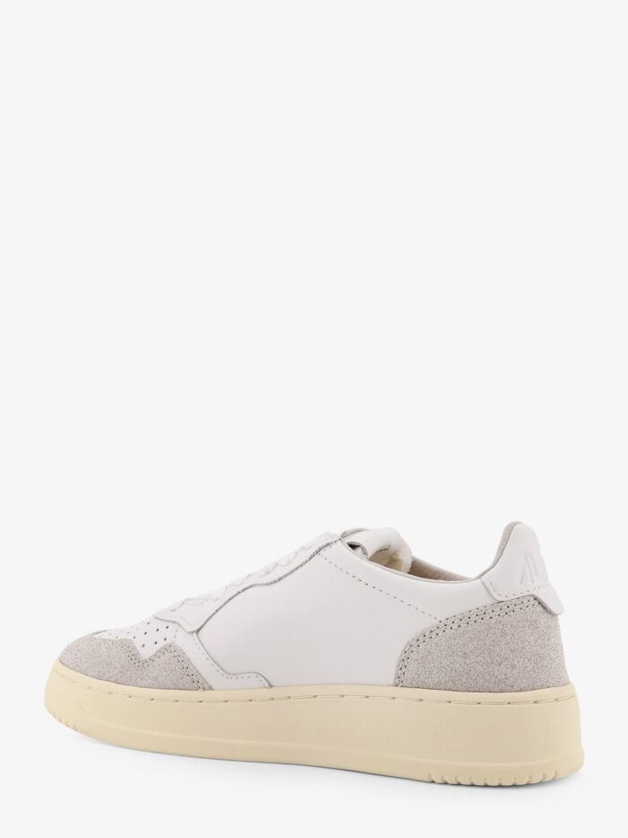 Autry Medalist Low Leather Sneakers