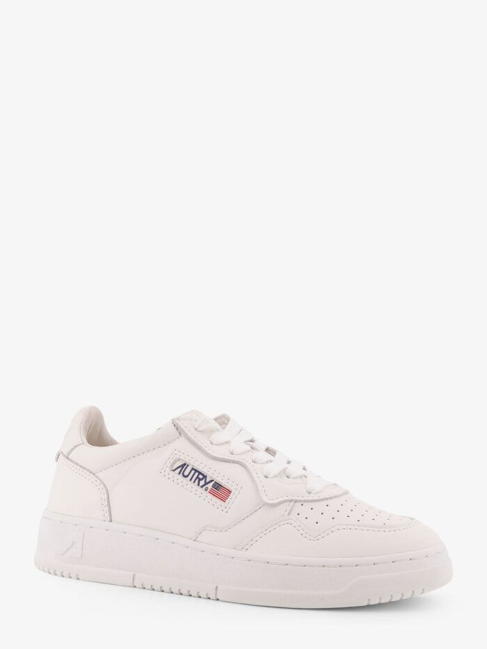 Autry Medalist Low Leather Sneakers