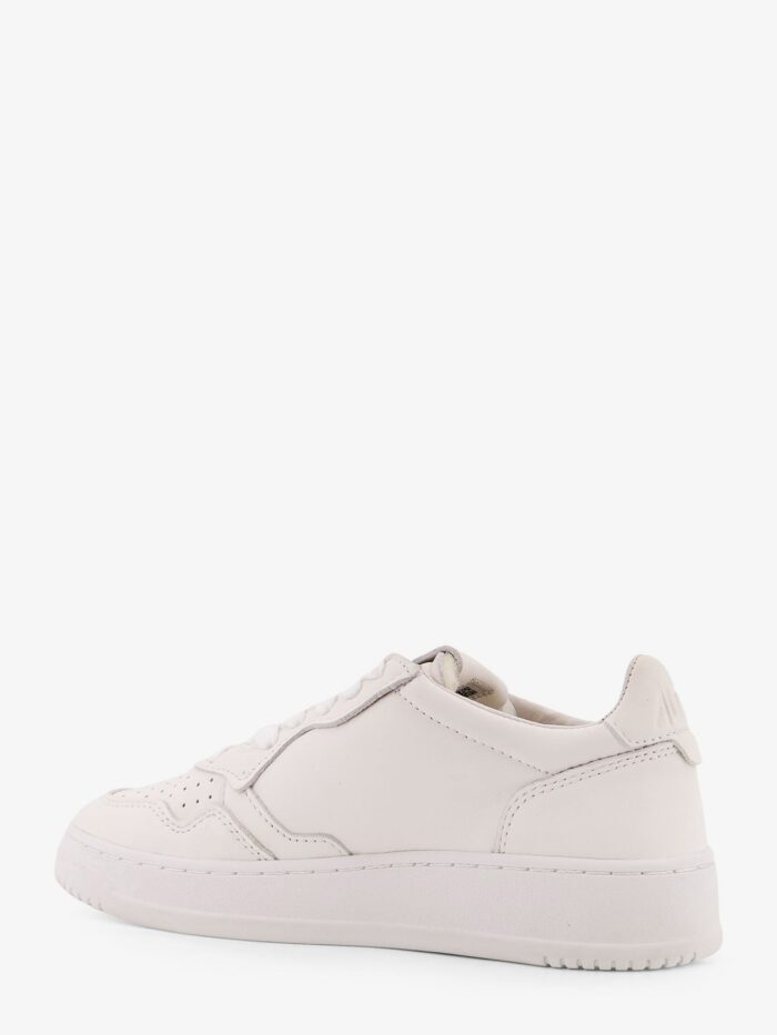 Autry Medalist Low Leather Sneakers