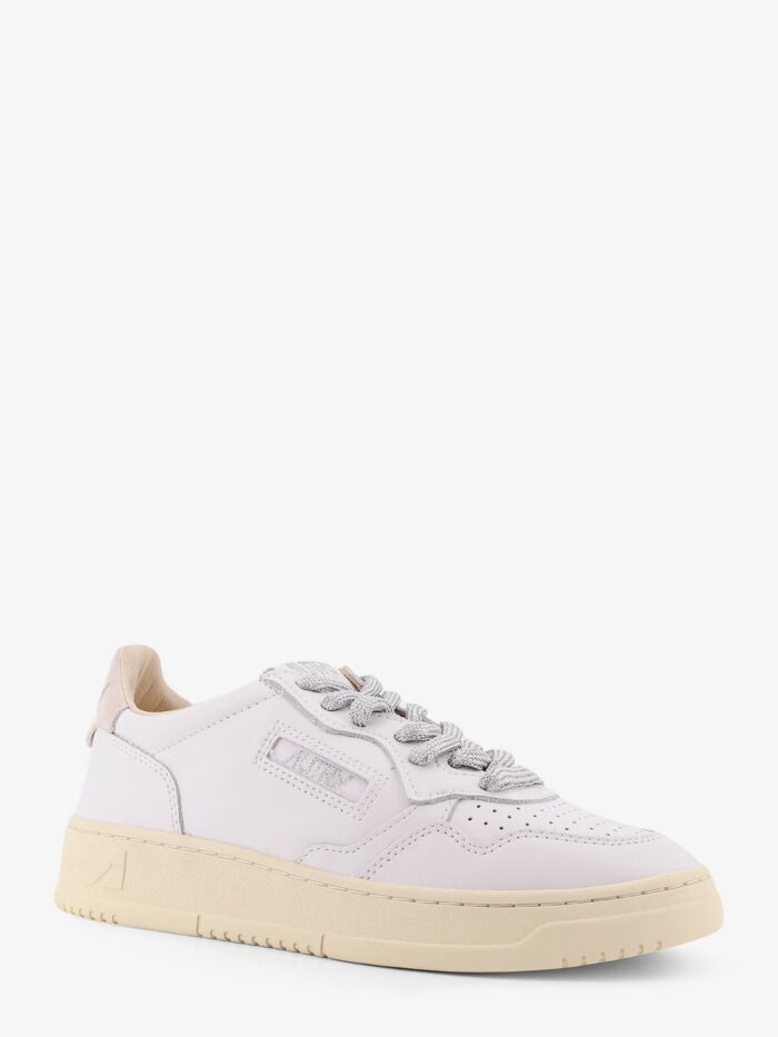 Autry Medalist Low Leather Sneakers