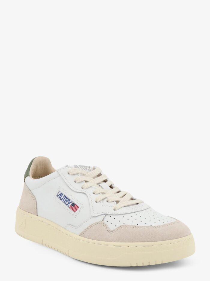 Autry Medalist Low Leather Sneakers