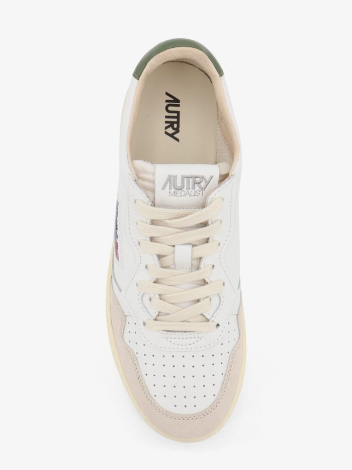 Autry Medalist Low Leather Sneakers