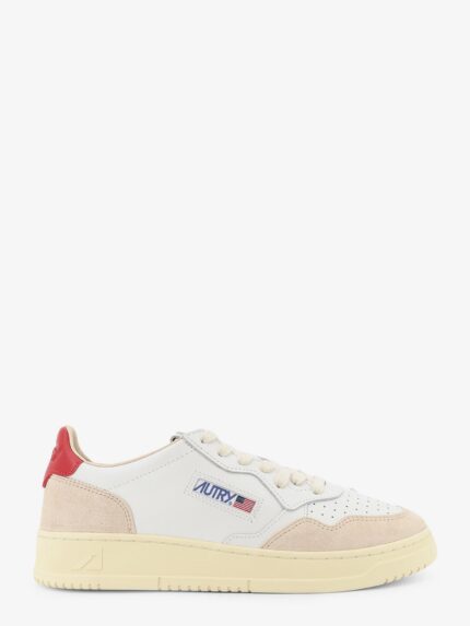 Autry Medalist Low Leather Sneakers With Side Logo